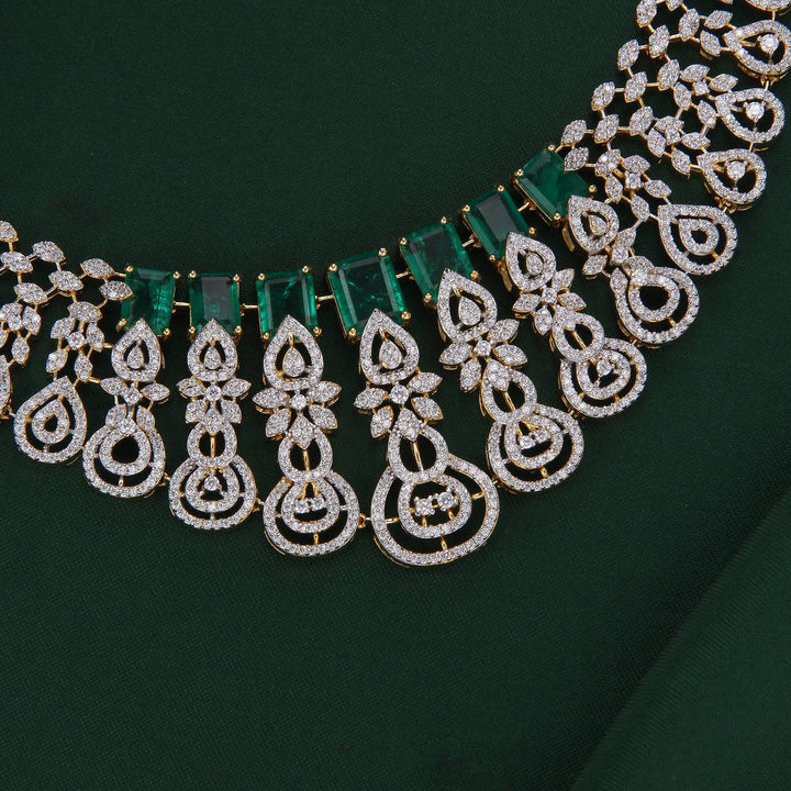 Vibrant Sparkle Avikam Short Necklace