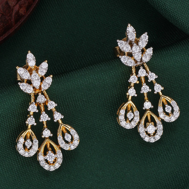 Sparkling Splendour Avikam Short Necklace Set