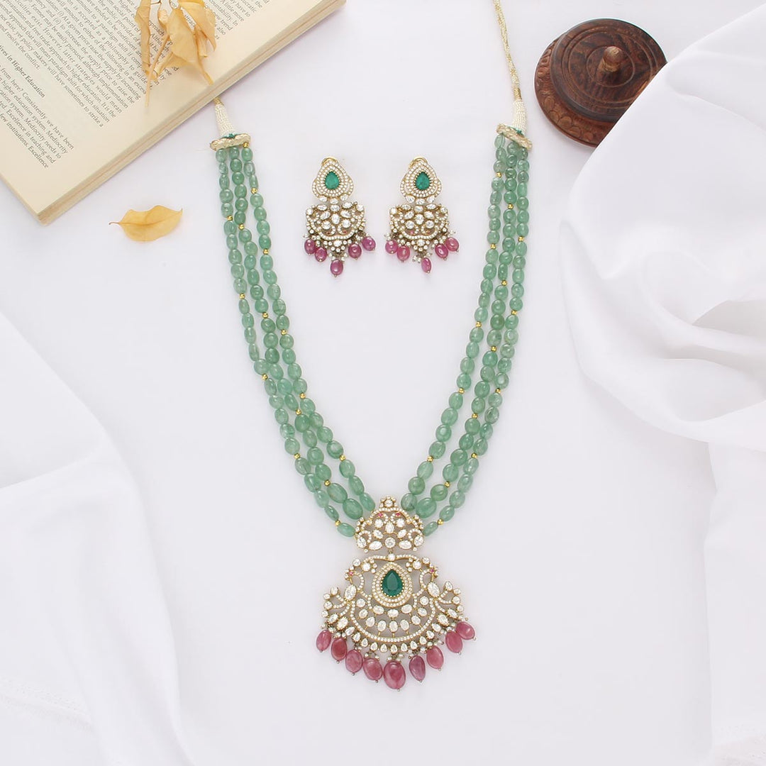 Vanisha Victorian Necklace Set