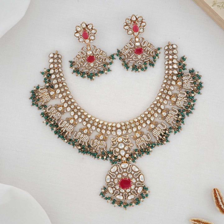 Deluxe Victorian Necklace Set