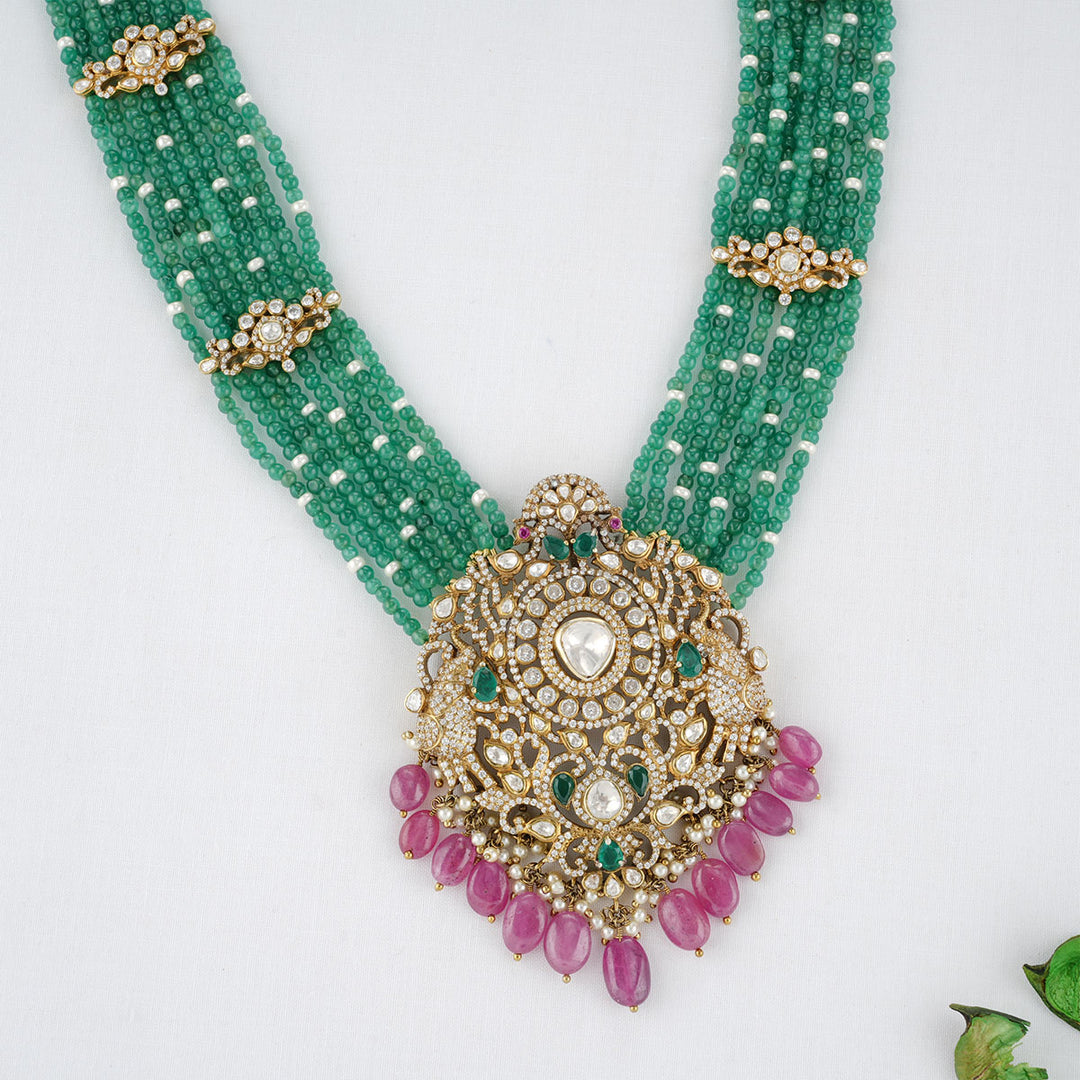 Dhrisha Victorian Necklace Set