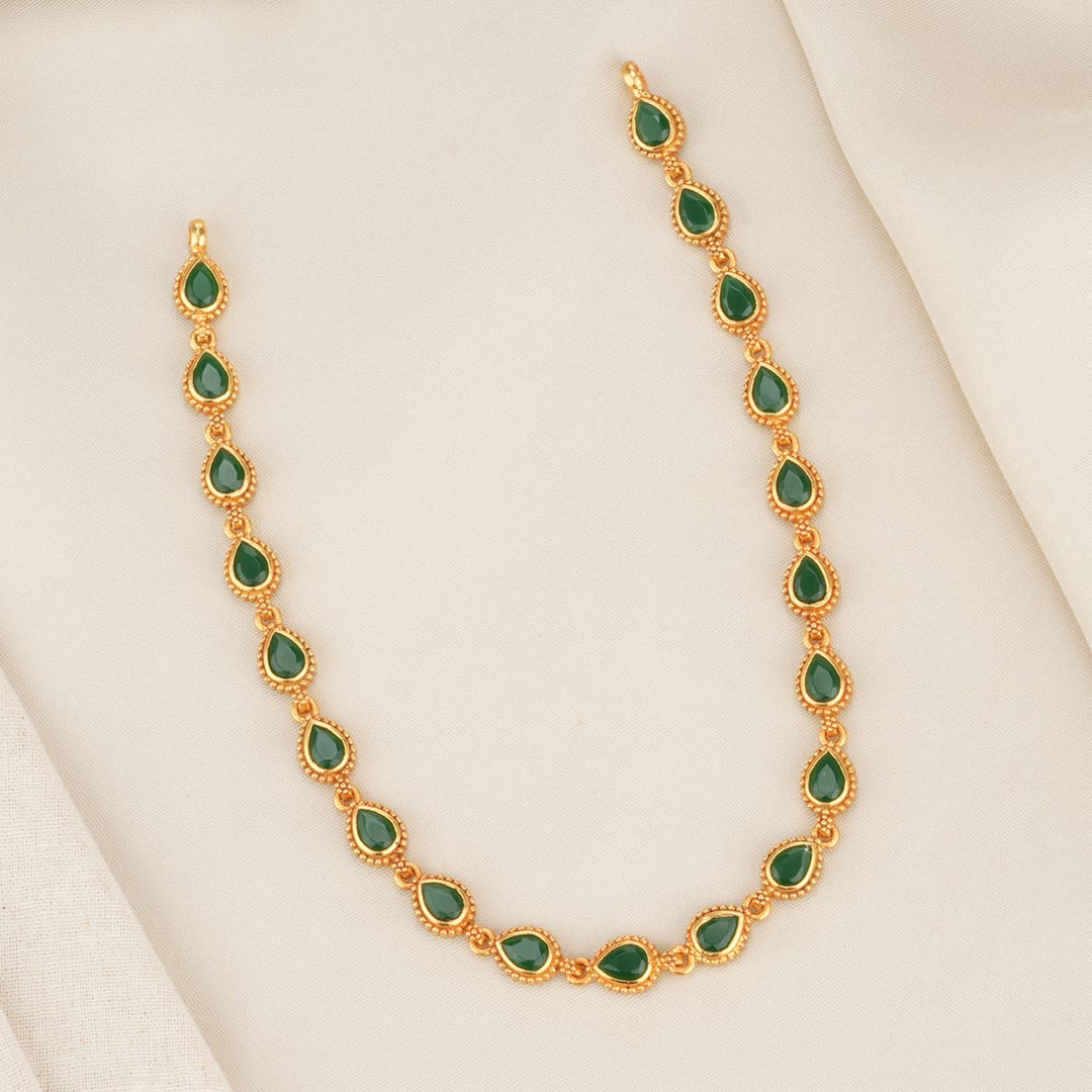 Myrtle Green Necklace