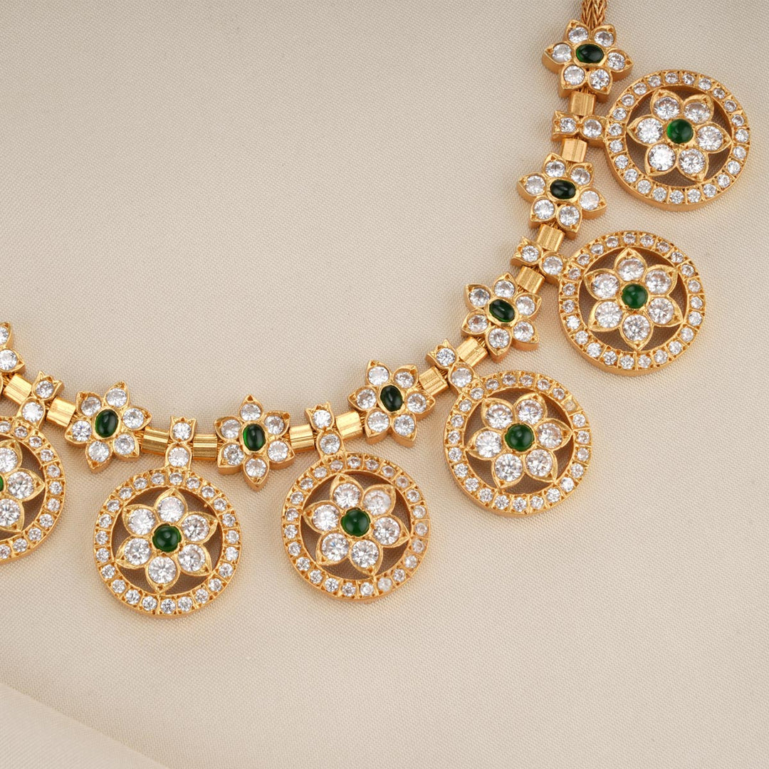 Rasmi Short Necklace – The Amethyst Store