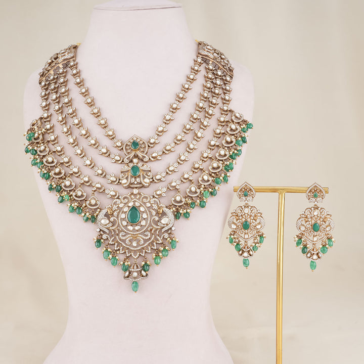 Vinsome Victorian Necklace Set
