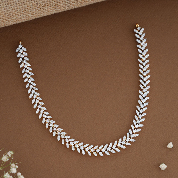 Gleaming Avikam Necklace Set