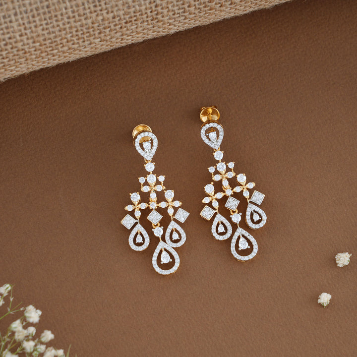 Layra Diamond Design  Necklace Set