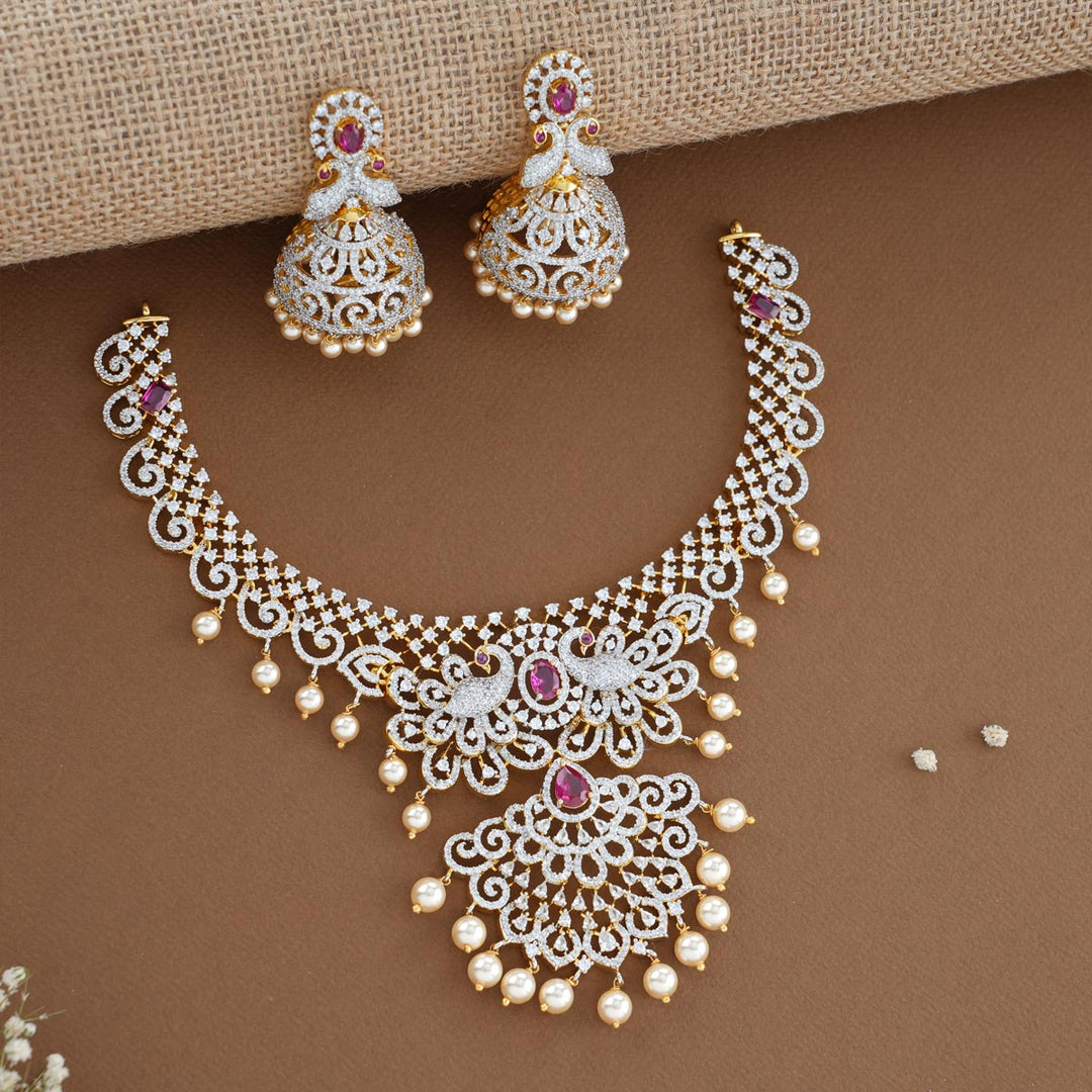 Anusha Avikam Short Necklace Set