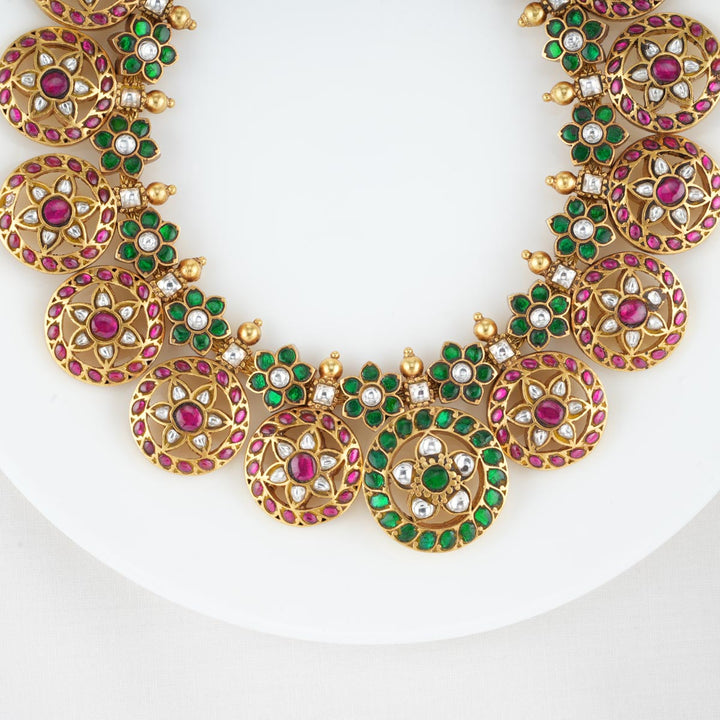 Gemsy Floral Kundan Short Necklace