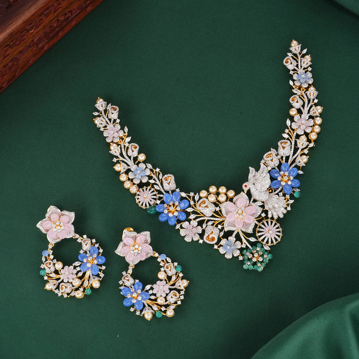 Yashninka Avikam Necklace Set