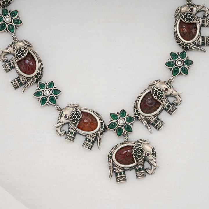 Mommath Oxidised Necklace Set