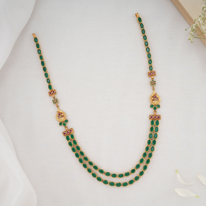 Dhitika Short Necklace