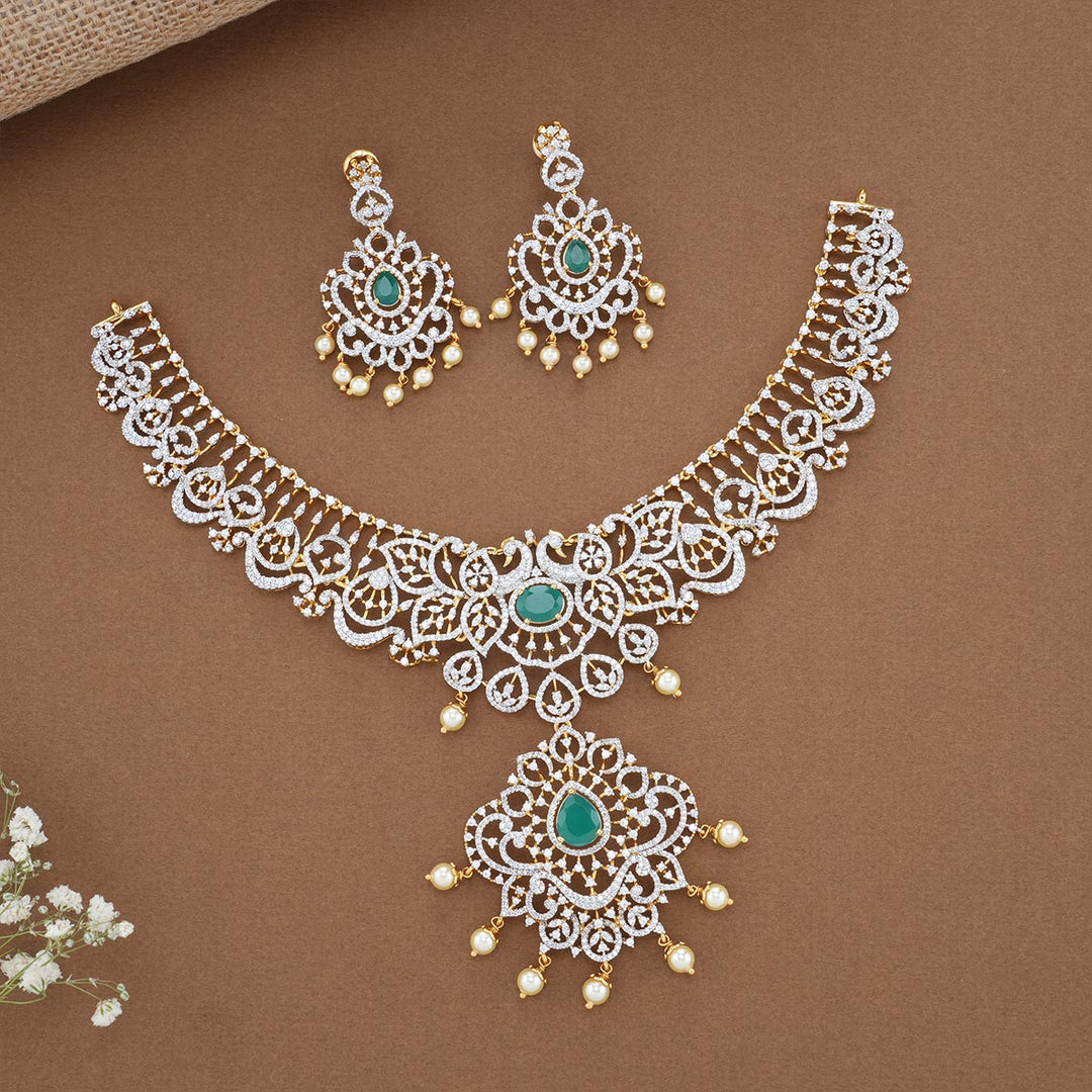 Gelvira Diamond Necklace Set