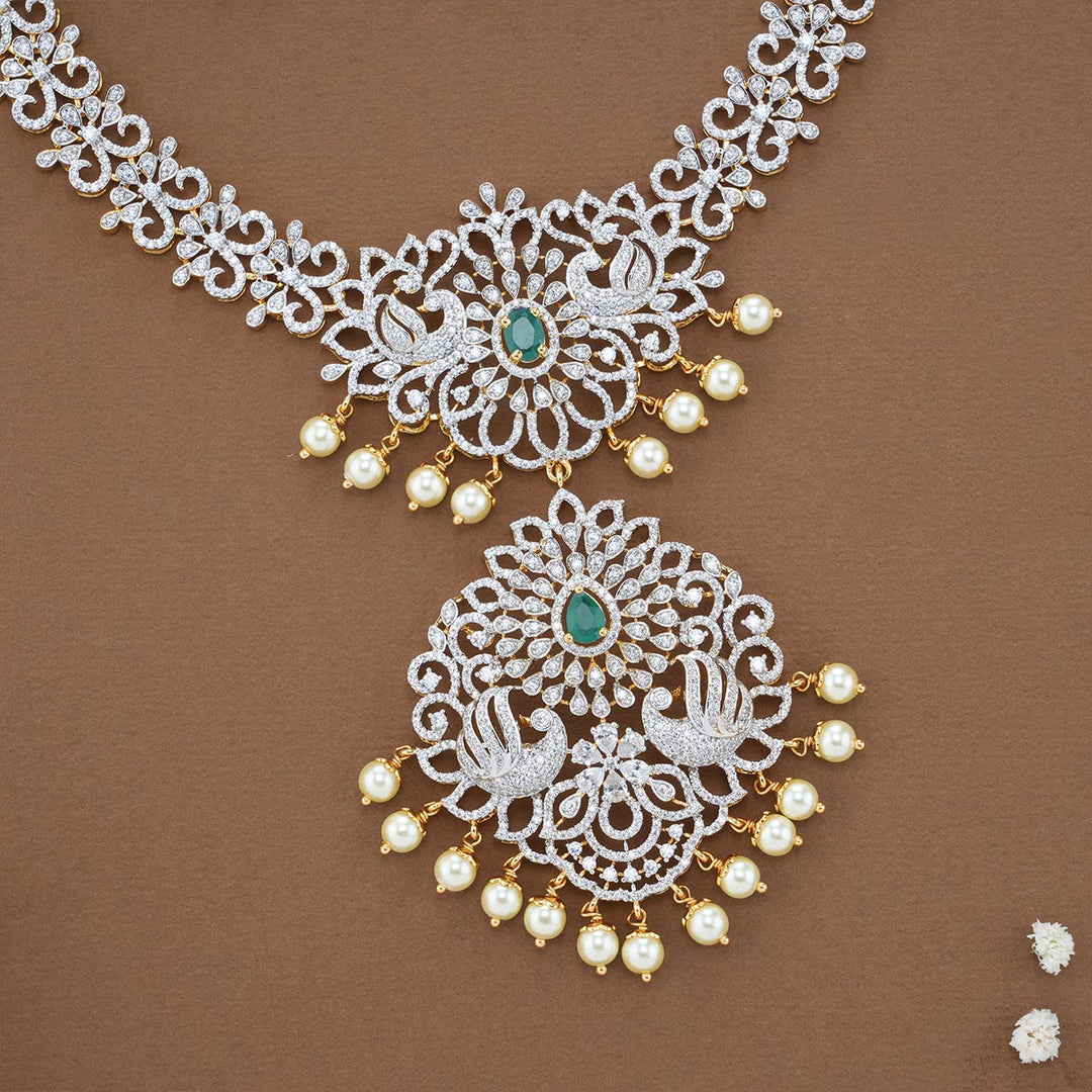 Mallisha Diamond Like Necklace Set