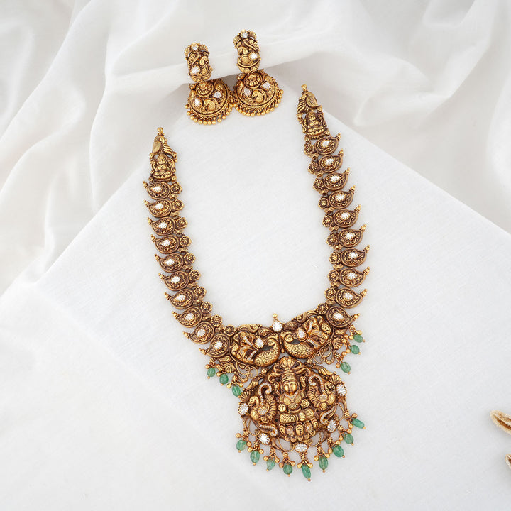 Pretty Nagas Moissanite Necklace Set