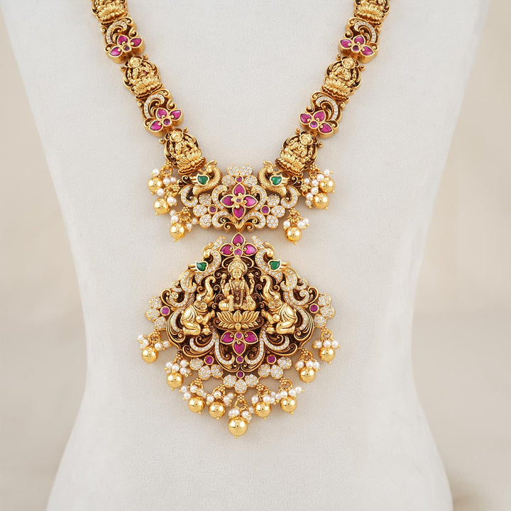 Nithilya Nagas Necklace Set