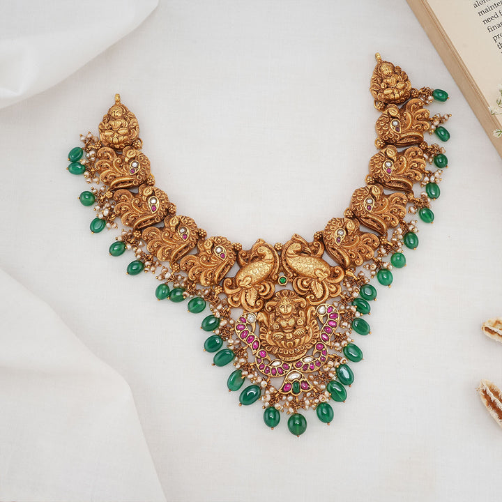 Akshara Kundan Short Necklace