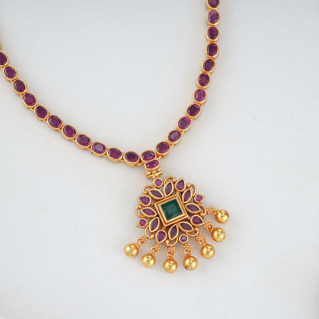 Sharuthi Reversible Necklace
