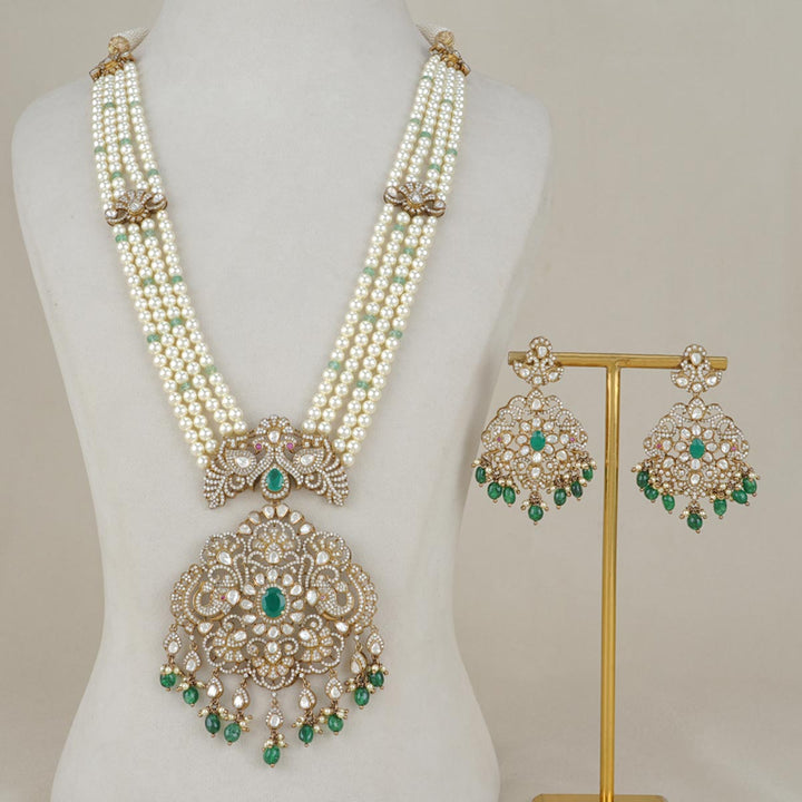 Finest Victorian Necklace Set