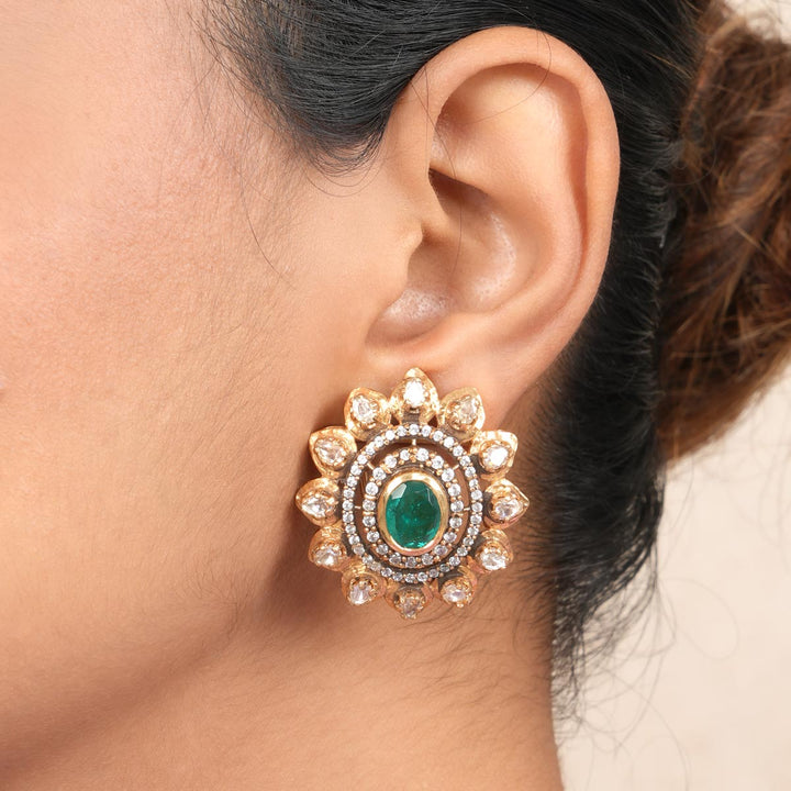 Srinij Victorian Necklace Set