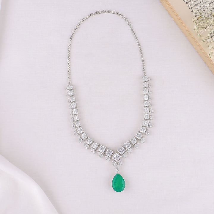 Ivanika Necklace Set