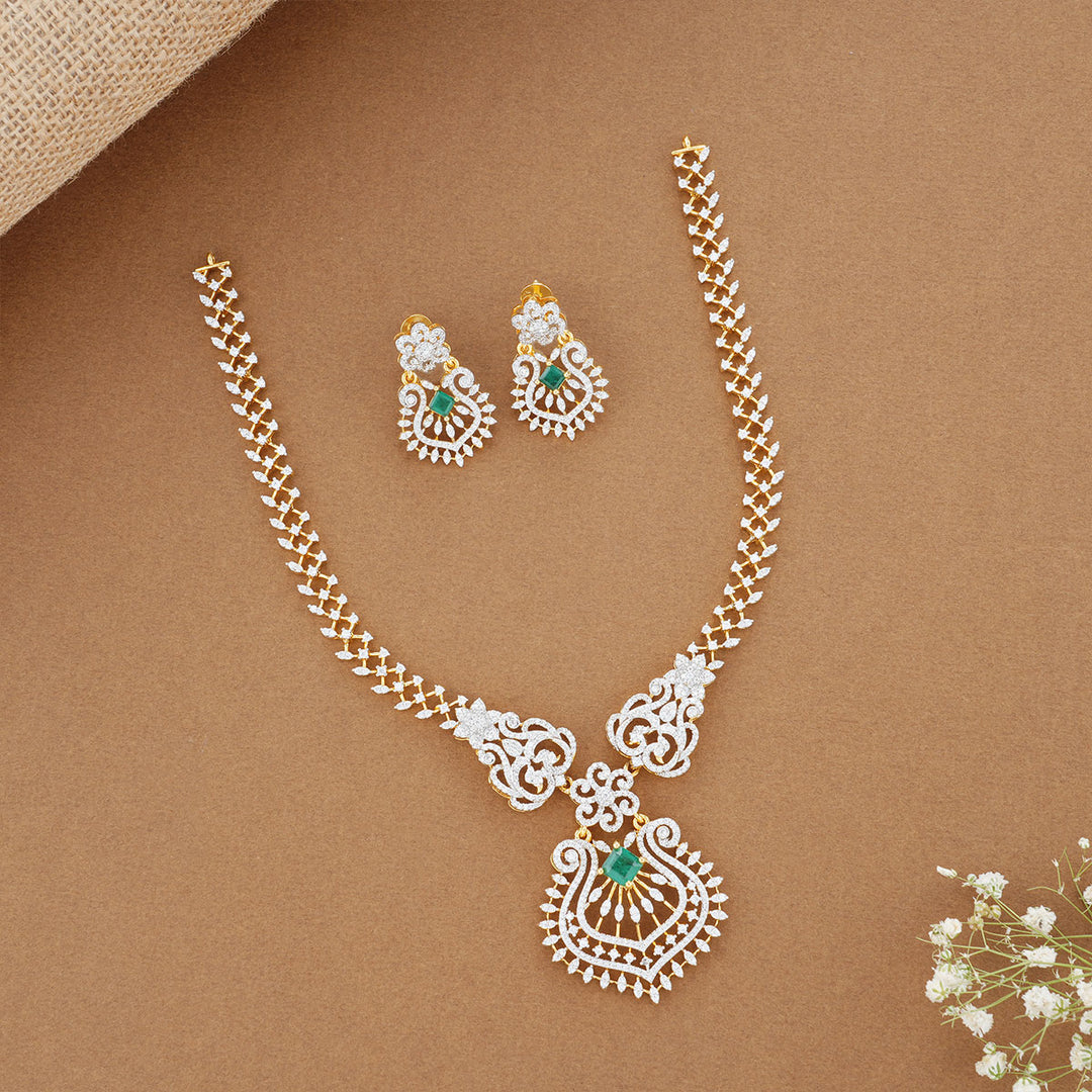 Exotic Diamond Design Necklace Set