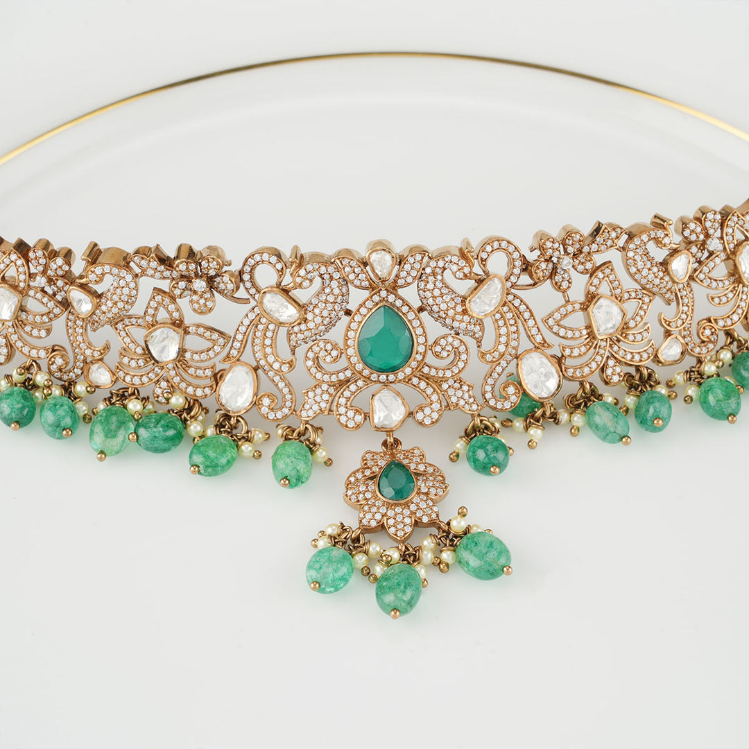 Saavi Victorian Choker