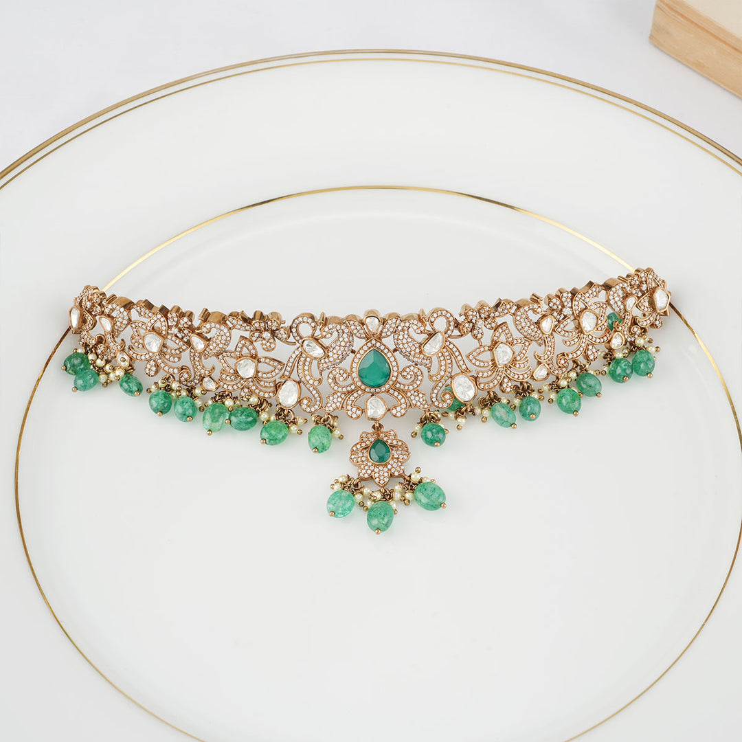 Saavi Victorian Choker