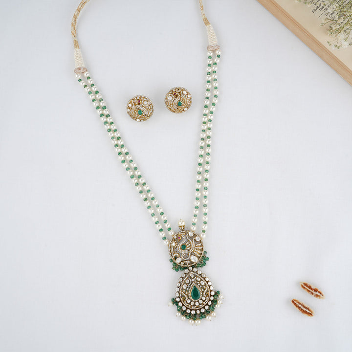 Nayla Victorian Long Necklace Set