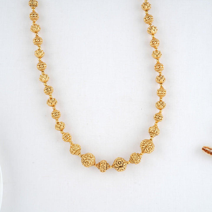 Nithira Beads Necklace