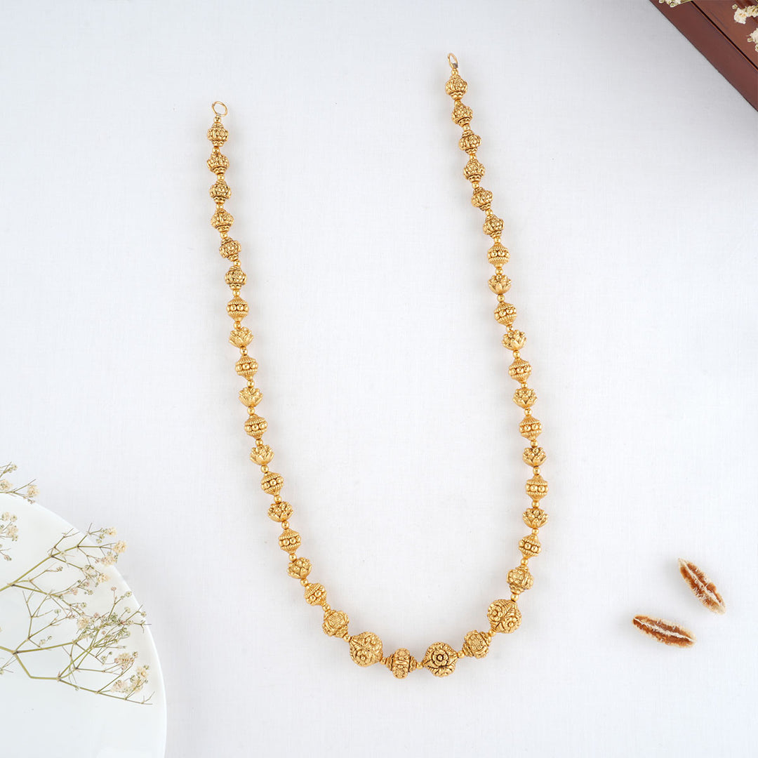 Nithira Beads Necklace