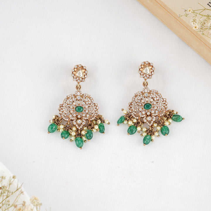 Alluring Victorian Necklace Set