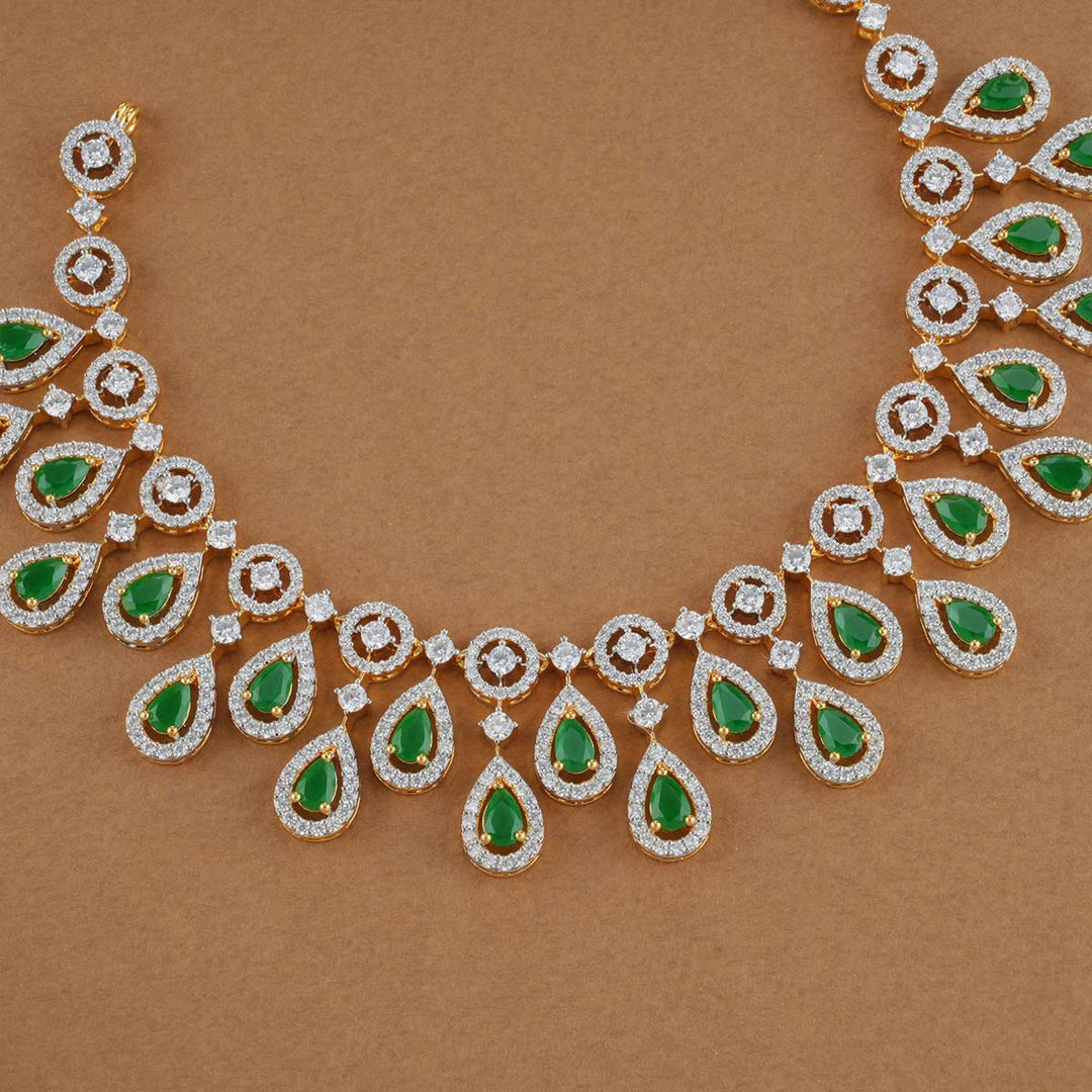 Lisiya Diamond Design Necklace Set
