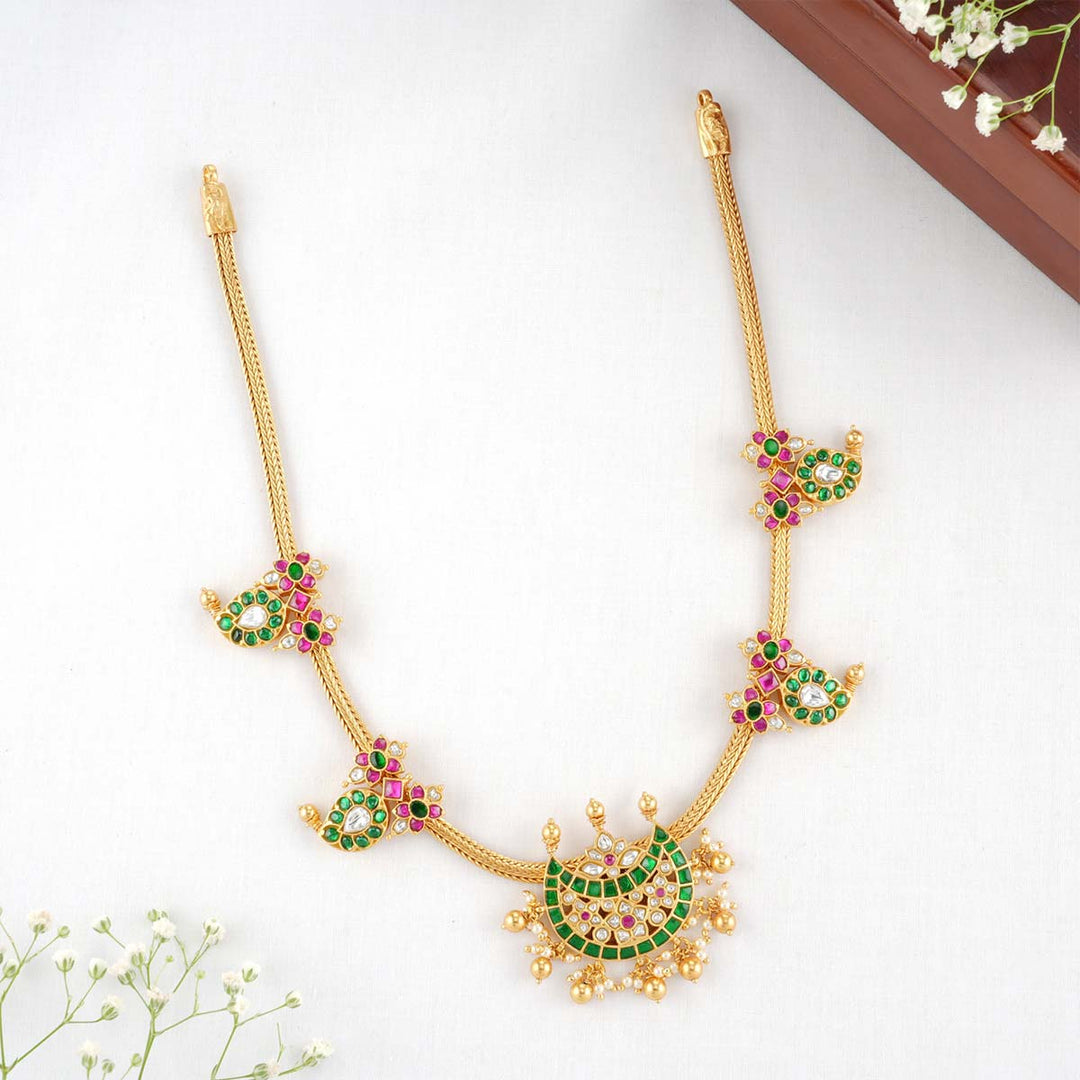 Tamaira Kundan Necklace