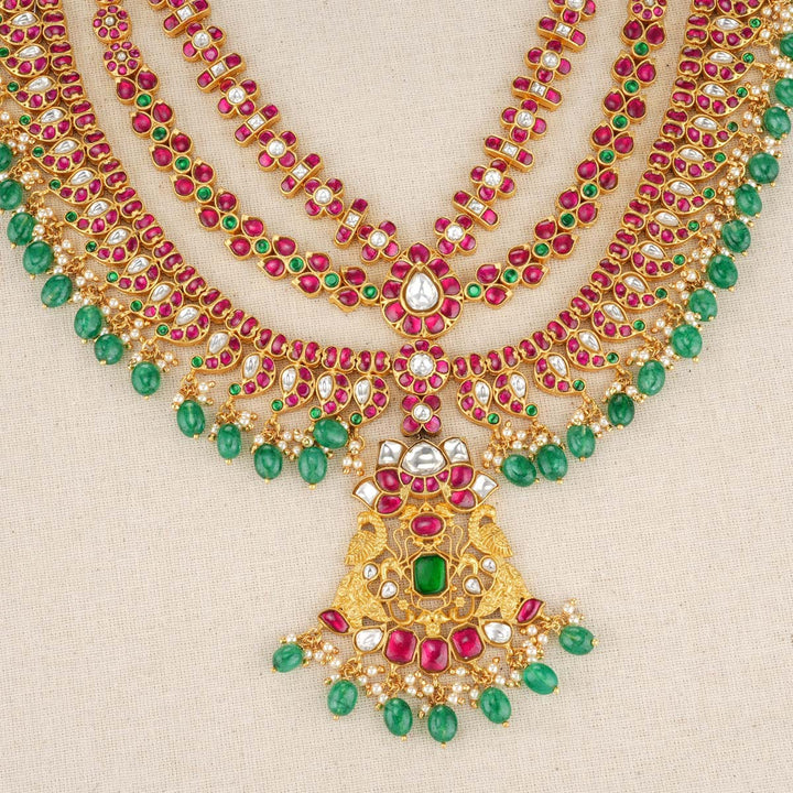 Ravisha Long Necklace