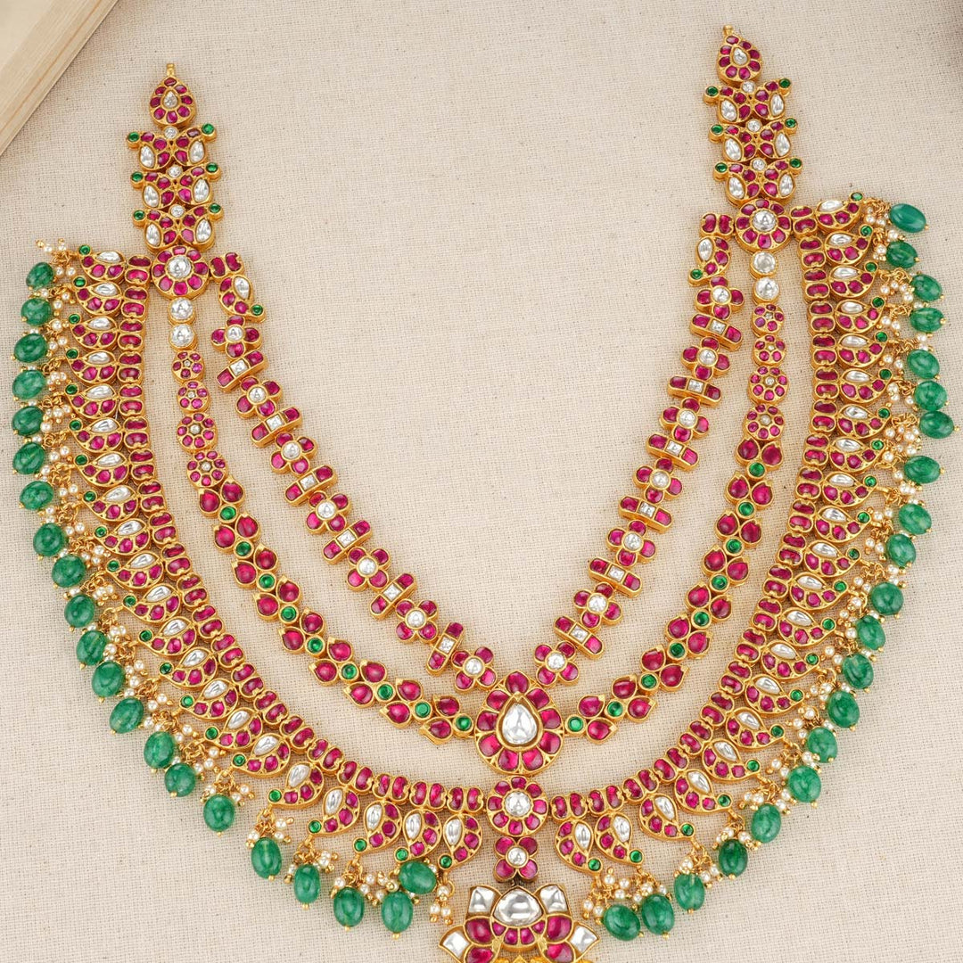 Ravisha Long Necklace