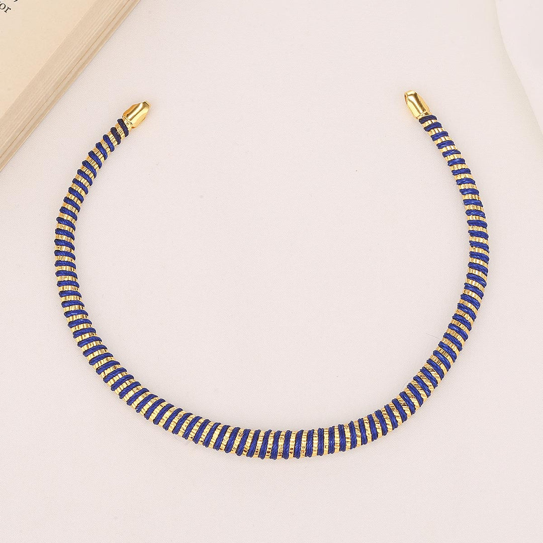 Chic & Trendy Short Necklace