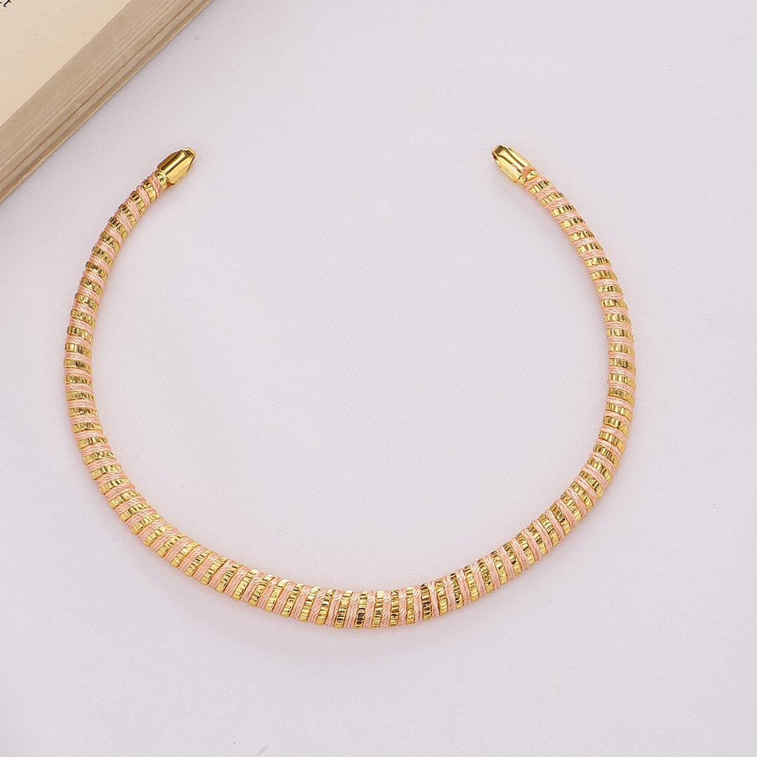 Chic & Trendy Short Necklace