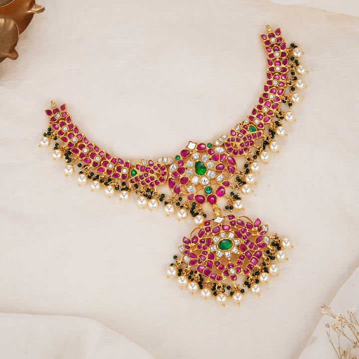 Urmika Kundan Short Necklace