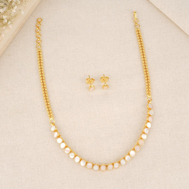 Marish Kundan Necklace Set