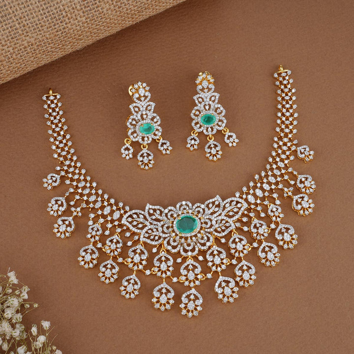 Dhiya Avikam Necklace Set