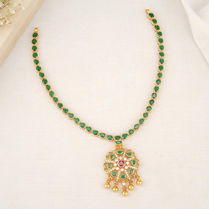 Shaya Short Necklace