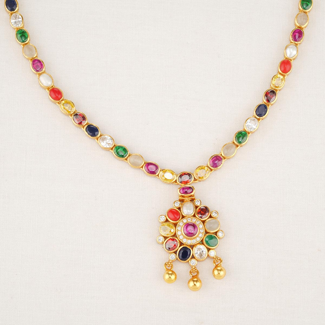 Akshaya Short Necklace