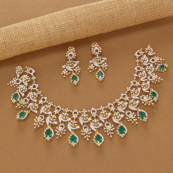 Nirisha Avikam Necklace Set
