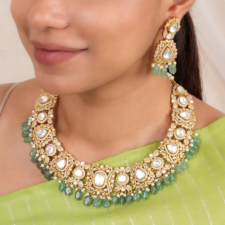 Anishta Short Necklace Set