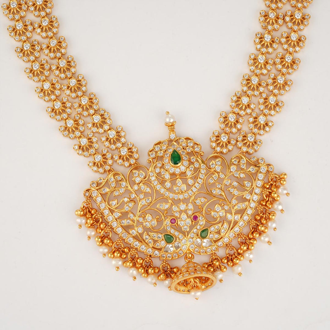 Jashwanthi Short Necklace