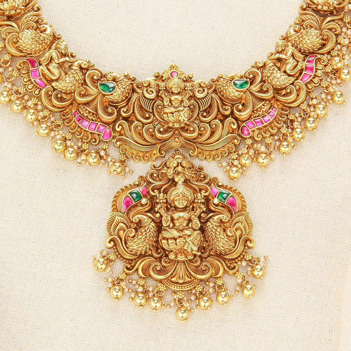 Vidya Short Necklace Set