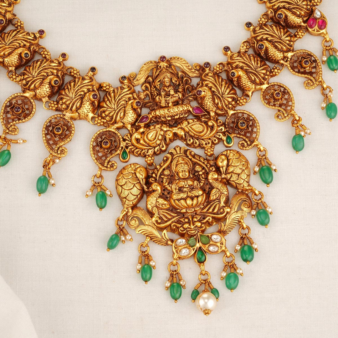 Vaishnavi Short Necklace