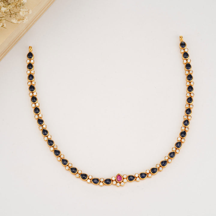 Brindha Short Necklace
