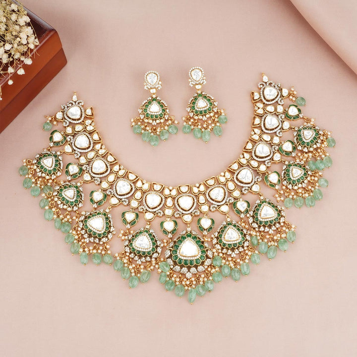 Beautiful Greenish Short Necklace Set
