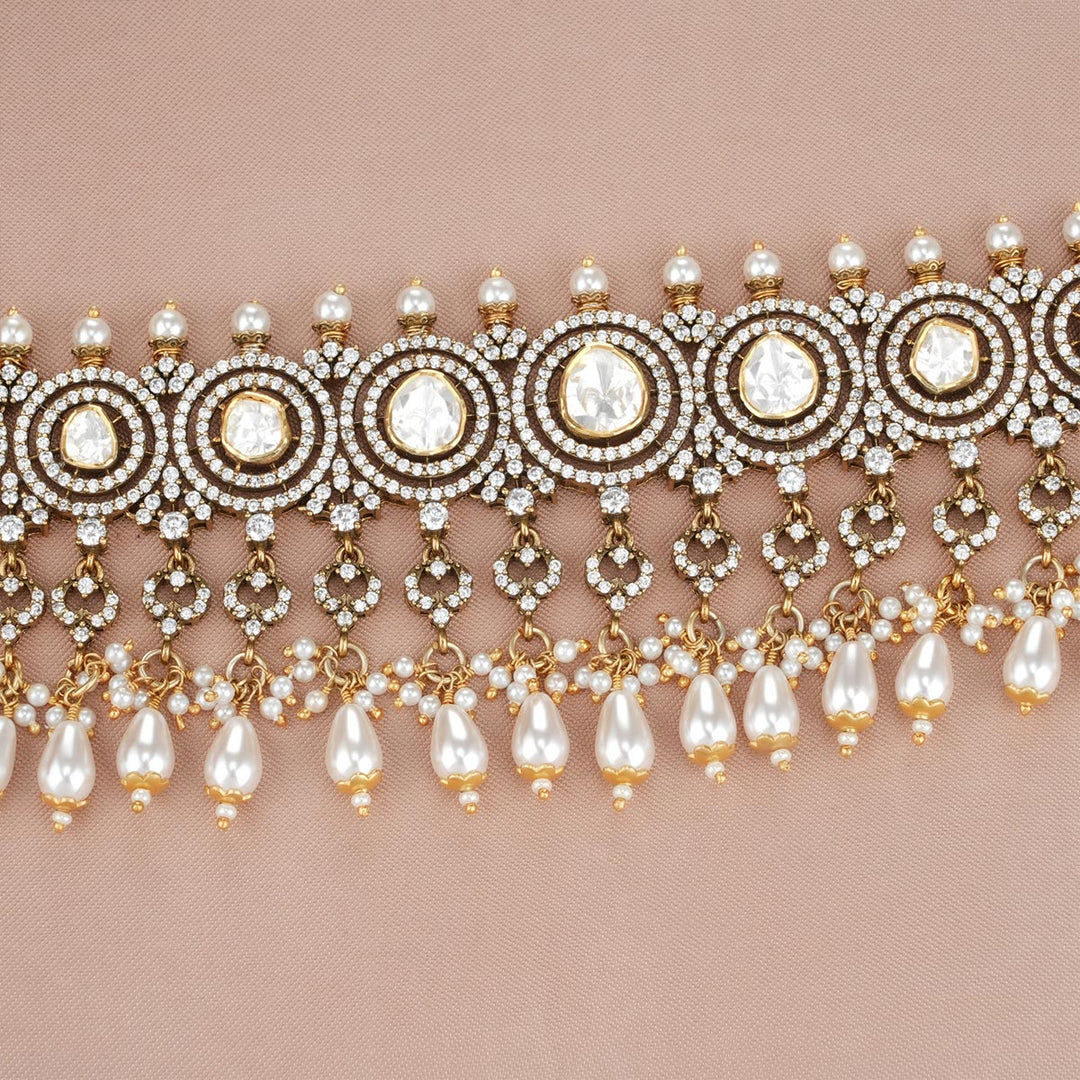 Stunning Choker Necklace Set